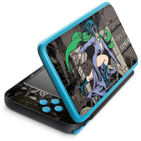 DC Comics Catwoman Vintage Action Pose Pattern Nintendo 2DS XL (2017) Skin
