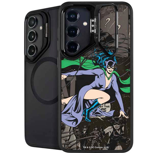 DC Comics Catwoman Vintage Action Pose Pattern Galaxy S24 Plus Kickstand Case
