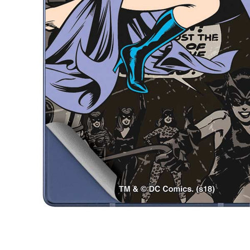 DC Comics Catwoman Vintage Action Pose Pattern Galaxy Z Fold6 Skin
