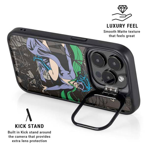 DC Comics Catwoman Vintage Action Pose Pattern iPhone 14 Pro Max Kickstand Case