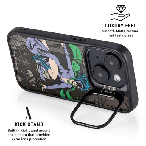 DC Comics Catwoman Vintage Action Pose Pattern iPhone 15 Kickstand Case
