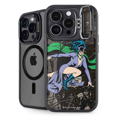 DC Comics Catwoman Vintage Action Pose Pattern iPhone 15 Pro Max Kickstand Case