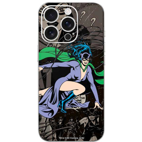 DC Comics Catwoman Vintage Action Pose Pattern iPhone 16 Pro Skin