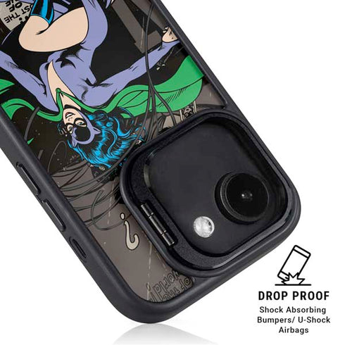 DC Comics Catwoman Vintage Action Pose Pattern iPhone 16e Kickstand Case