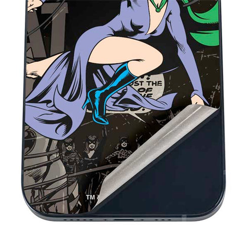 DC Comics Catwoman Vintage Action Pose Pattern iPhone 17 Pro Skin
