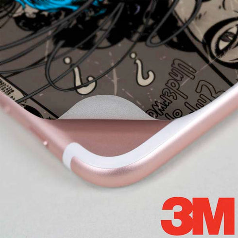 DC Comics Catwoman Vintage Action Pose Pattern iPhone 7 Skin