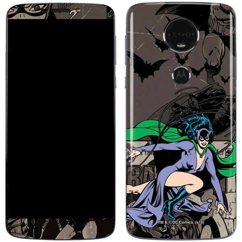 DC Comics Catwoman Vintage Action Pose Pattern Moto E5 Plus Skin