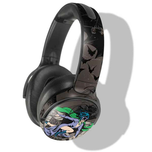 DC Comics Catwoman Vintage Action Pose Pattern Skullcandy Venue Skin