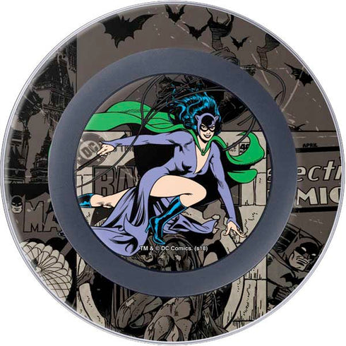 DC Comics Catwoman Vintage Action Pose Pattern Wireless Charger Skin