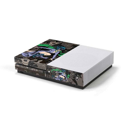 DC Comics Catwoman Vintage Action Pose Pattern Xbox One S Console Skin