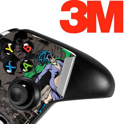 DC Comics Catwoman Vintage Action Pose Pattern Xbox One X Controller Skin