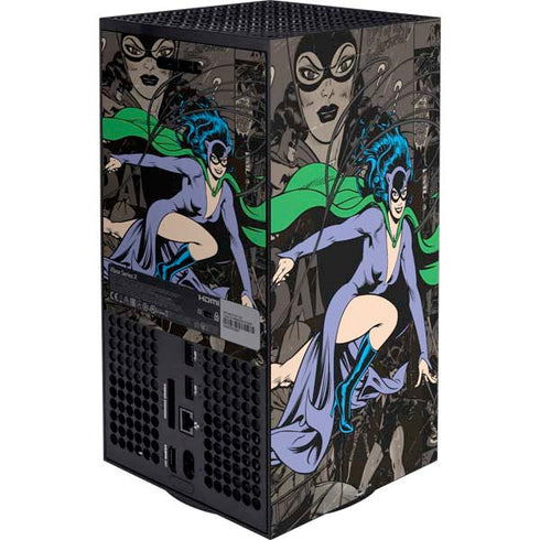 DC Comics Catwoman Vintage Action Pose Pattern XBox Series X Digital Edition Bundle Skin