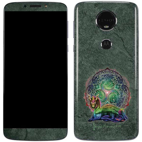 Celtic Dragon by Brigid Ashwood Moto E5 Plus Skin