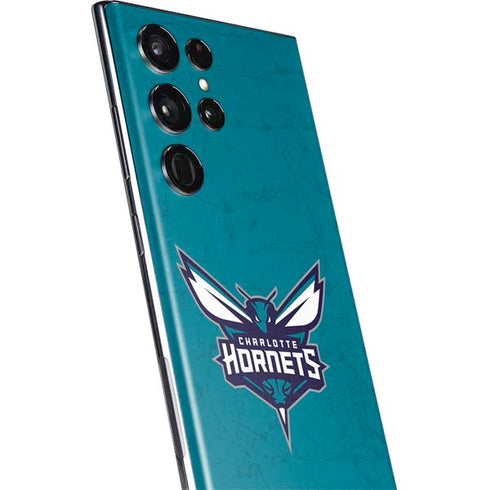 NBA Charlotte Hornets Distressed Galaxy S22 Ultra Skin