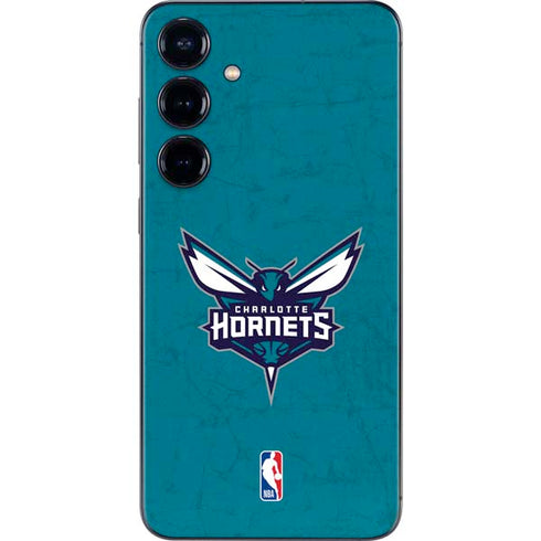 NBA Charlotte Hornets Distressed Galaxy S24 Skin