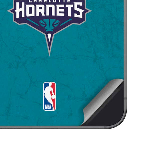 NBA Charlotte Hornets Distressed Galaxy S24 Skin