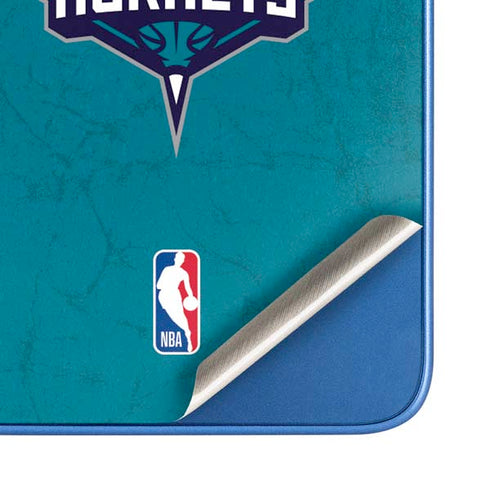 NBA Charlotte Hornets Distressed Moto G Play 4G (2024) Skin