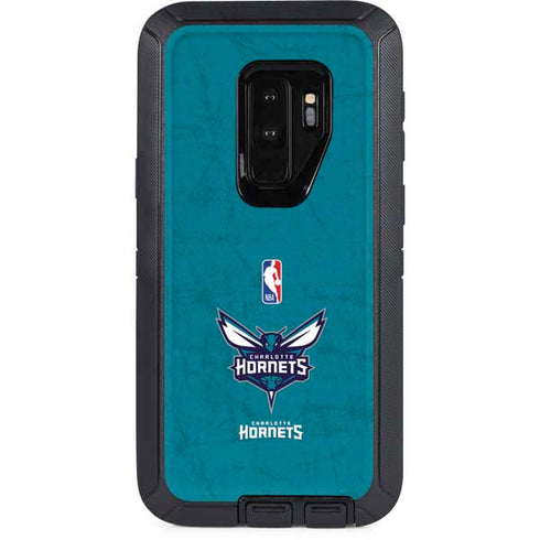 NBA Charlotte Hornets Distressed Otterbox Defender Galaxy Skin