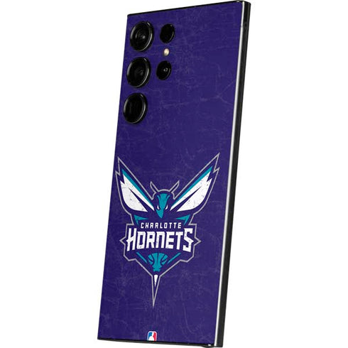 NBA Charlotte Hornets Distressed-Purple Galaxy S25 Ultra Skin