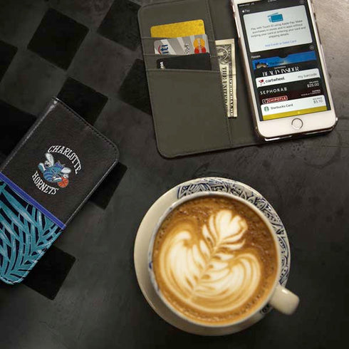 NBA Charlotte Hornets Retro Palms iPhone 7 Folio Case