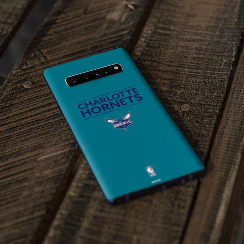 NBA Charlotte Hornets Standard - Blue Galaxy S10 Plus Skin