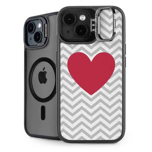 Chevron Heart iPhone 15 Kickstand Case