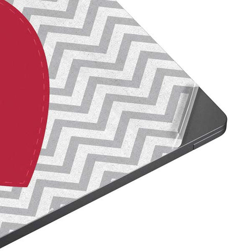 Chevron Heart Surface Laptop 7 13.8in Skin