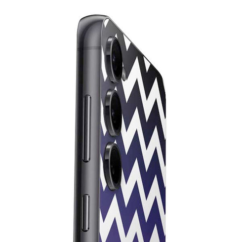Chevron Purple Ombre Galaxy S25 Skin