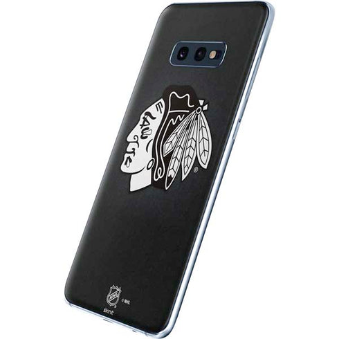 NHL Chicago Blackhawks Black Background Galaxy S10e Skin