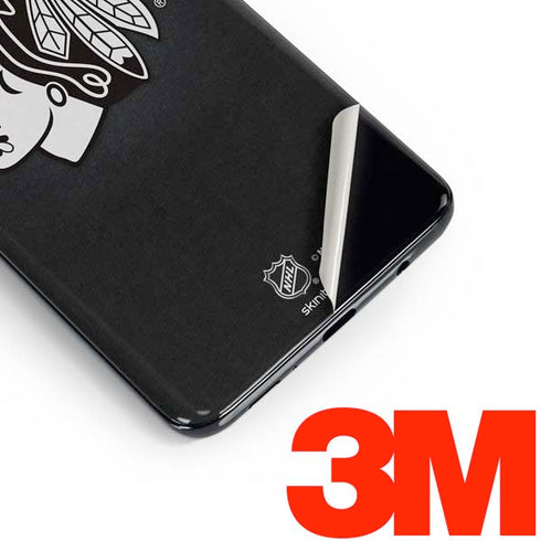NHL Chicago Blackhawks Black Background Galaxy S10e Skin