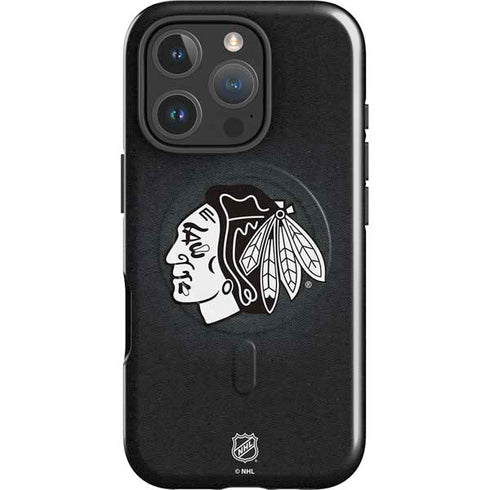 NHL Chicago Blackhawks Black Background iPhone 16 Pro Magsafe Impact Case