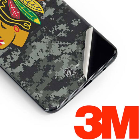 NHL Chicago Blackhawks Camo Galaxy S10e Skin