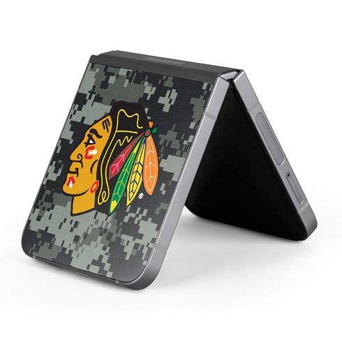 NHL Chicago Blackhawks Camo Galaxy Z Flip6 Skin