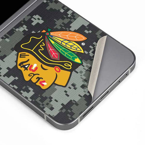 NHL Chicago Blackhawks Camo Galaxy Z Flip6 Skin
