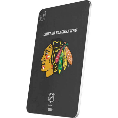 NHL Chicago Blackhawks Distressed iPad Pro 13in M4 (2024) Skin