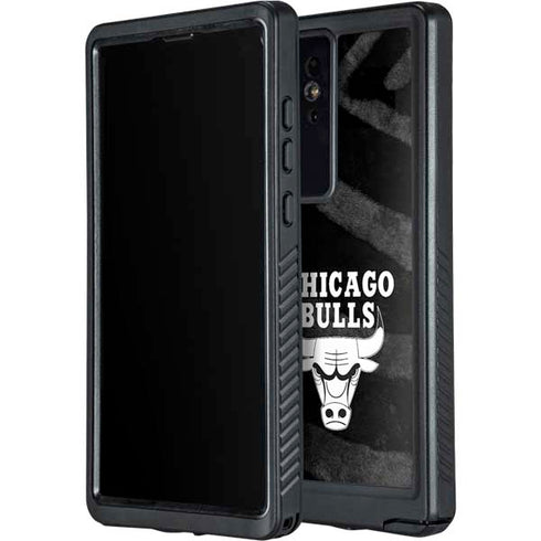 NBA Chicago Bulls Black Animal Print Galaxy S24 Ultra Waterproof Case