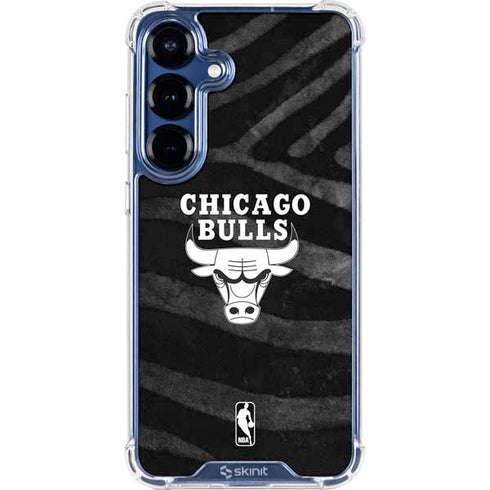 NBA Chicago Bulls Black Animal Print Galaxy S25 Plus Clear Case