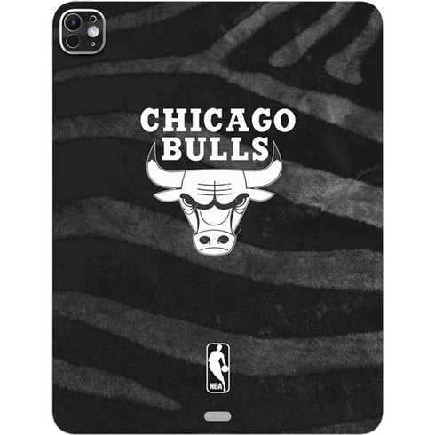 NBA Chicago Bulls Black Animal Print iPad Pro 13in M4 (2024) Skin