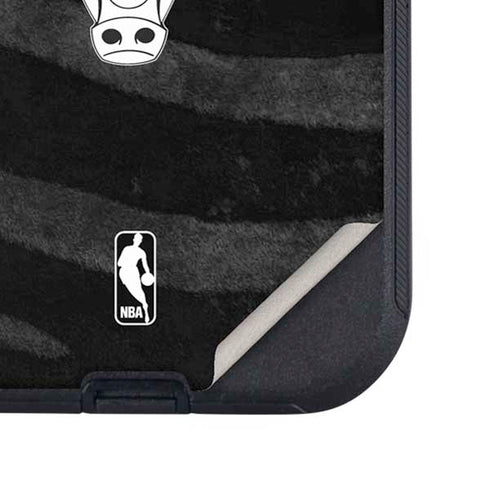 NBA Chicago Bulls Black Animal Print Otterbox Defender iPhone Skin