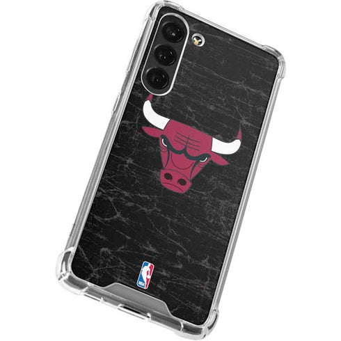 NBA Chicago Bulls Black Distressed Galaxy S24 FE Clear Case