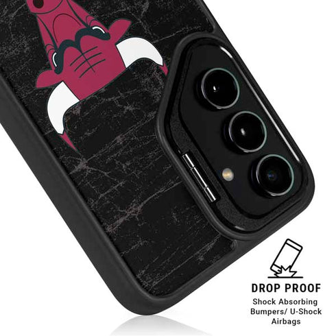 NBA Chicago Bulls Black Distressed Galaxy S25 Kickstand Case