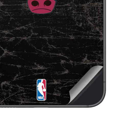 NBA Chicago Bulls Black Distressed Galaxy S25 Plus Skin
