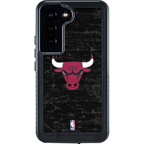 NBA Chicago Bulls Black Distressed Galaxy S24 Waterproof Case