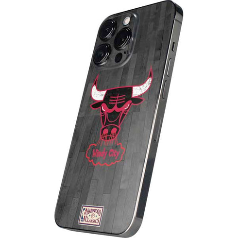 NBA Chicago Bulls Hardwood Classics iPhone 16 Pro Skin