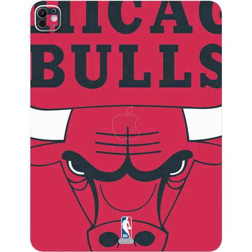 NBA Chicago Bulls Large Logo iPad Pro 13in M4 (2024) Skin