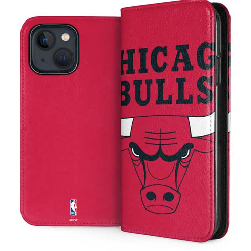 NBA Chicago Bulls Large Logo iPhone 15 Plus Folio Case