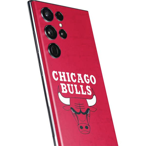 NBA Chicago Bulls Red Distressed Galaxy S22 Ultra Skin
