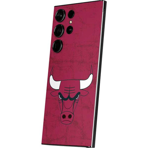 NBA Chicago Bulls Red Distressed Galaxy S25 Ultra Skin