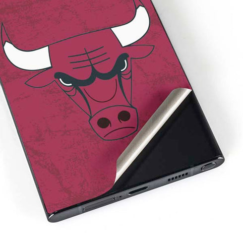 NBA Chicago Bulls Red Distressed Galaxy S25 Ultra Skin