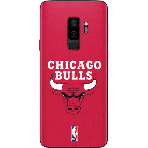 NBA Chicago Bulls Red Distressed Galaxy S9 Plus Skin